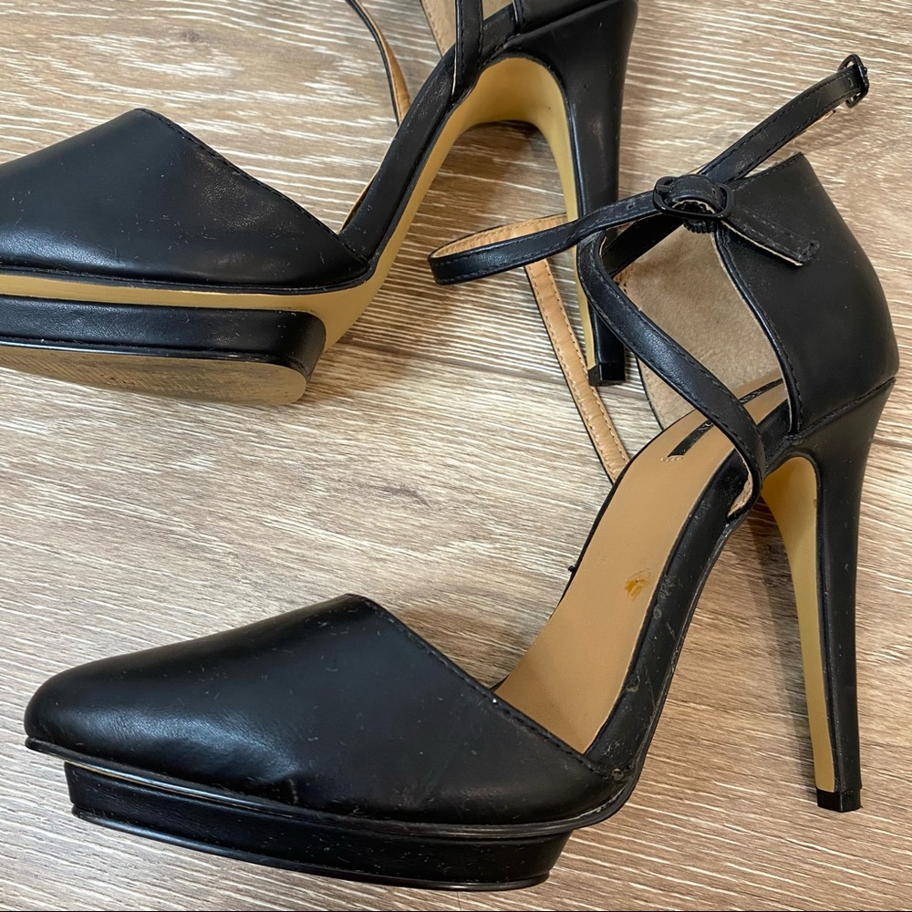 Forever 21 | Black Pointy Toe Platform Stiletto - Picture 10 of 13